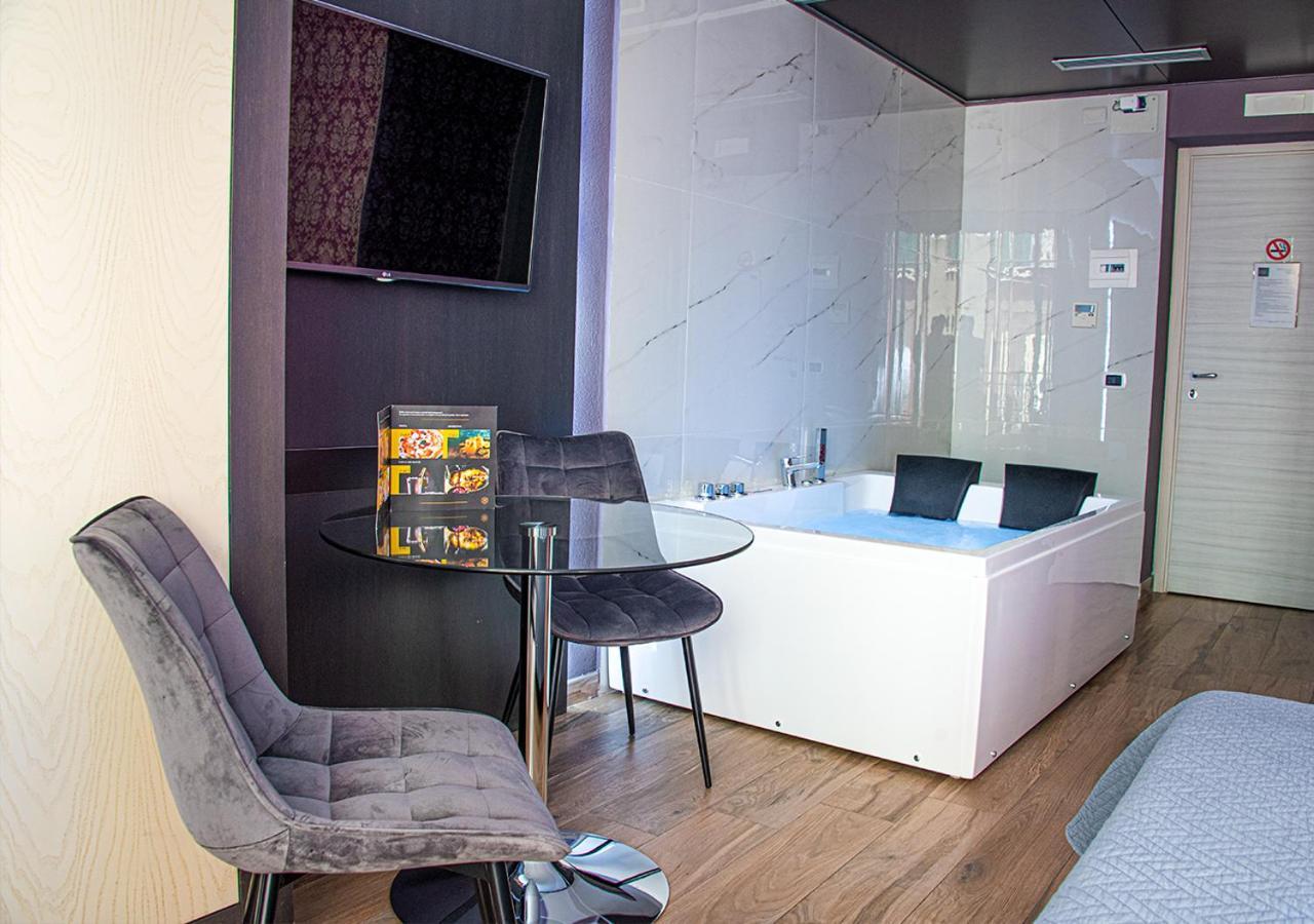 Hotel Angioino&Spa Napels Buitenkant foto